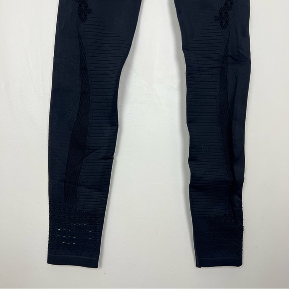 Gymshark 3 Leggings Bundle sz M Black Grey (x2) Gym Workout Athleisure Snatched - Picture 7 of 15